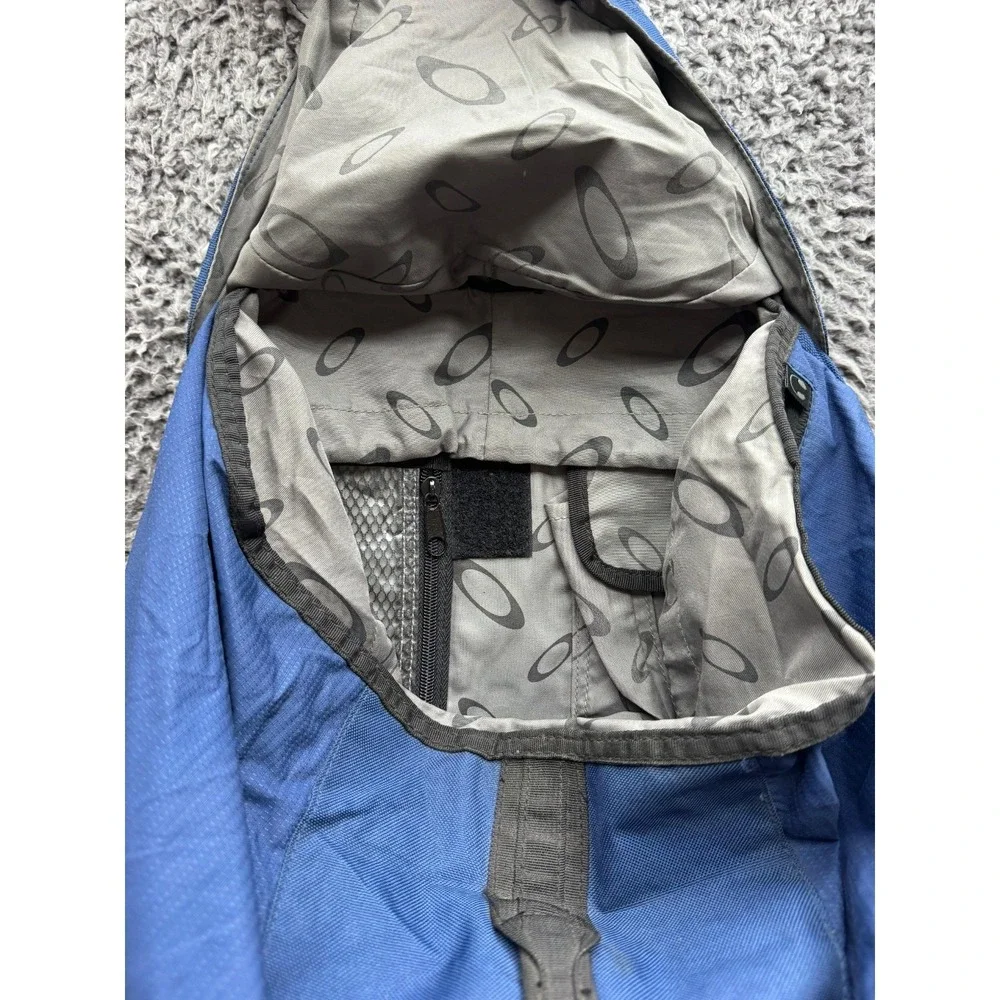 Oakley Icon 2.0 Tactical Gorpcore Hiking Rucksack Backpack Navy Blue Unisex